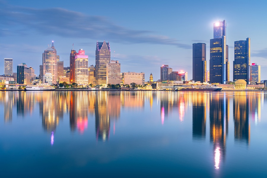 Detroit, Michigan, USA Skyline at Dawn