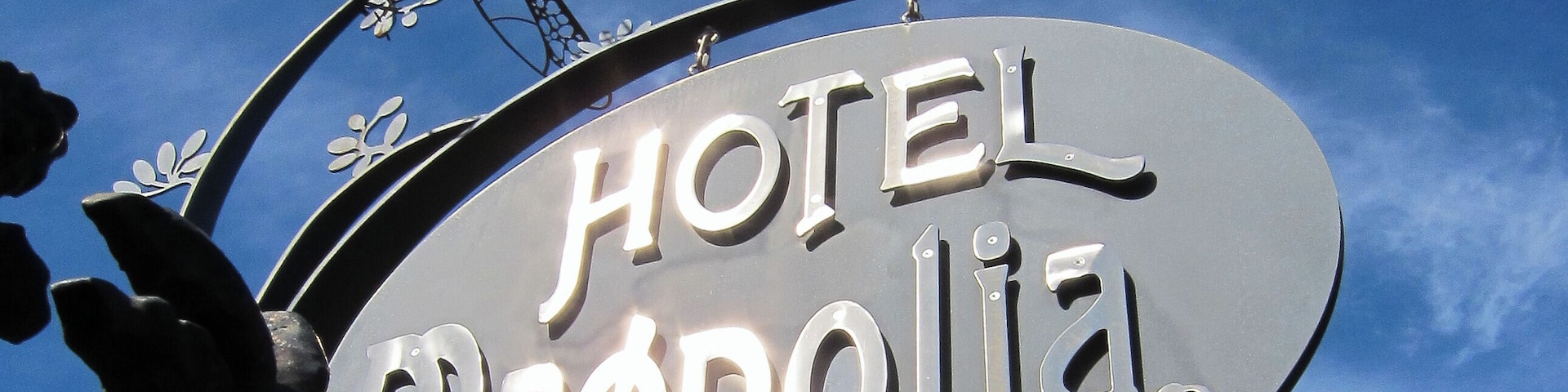 The Hotel Magnolia in Foley Alabama. Southern traditional hotel.