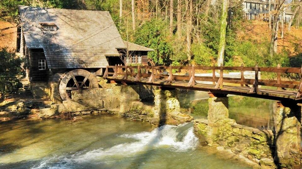 Aaaah Back home! Mountain Brook is were it all began for me many moons ago!
This image is of "The Old Mill" or "Old Mill House", a 1926 replica of Perryman's Mill built by the Jemison Companies to promote the newly-developed residential suburb of Mountain Brook. It is located on the foundations of the earlier grist mill, on the bank of Shades Creek at 2780 Mountain Brook Parkway.
Tip - Early morning is better. Be aware this is a private residence in a residential area... not a tourist attraction. There is a linear park with a popular running trail along this road. Plenty of pull in parking spots along the side of the road and a great place to watch the fabulous Mountain Brook housewives strut their stuff.
#TroverDetour