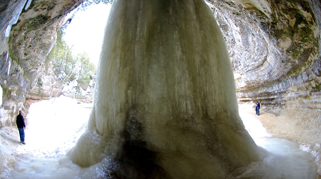 While the outside of the falls were frozen solid the water was still running through the core. Really cool effect to watch.