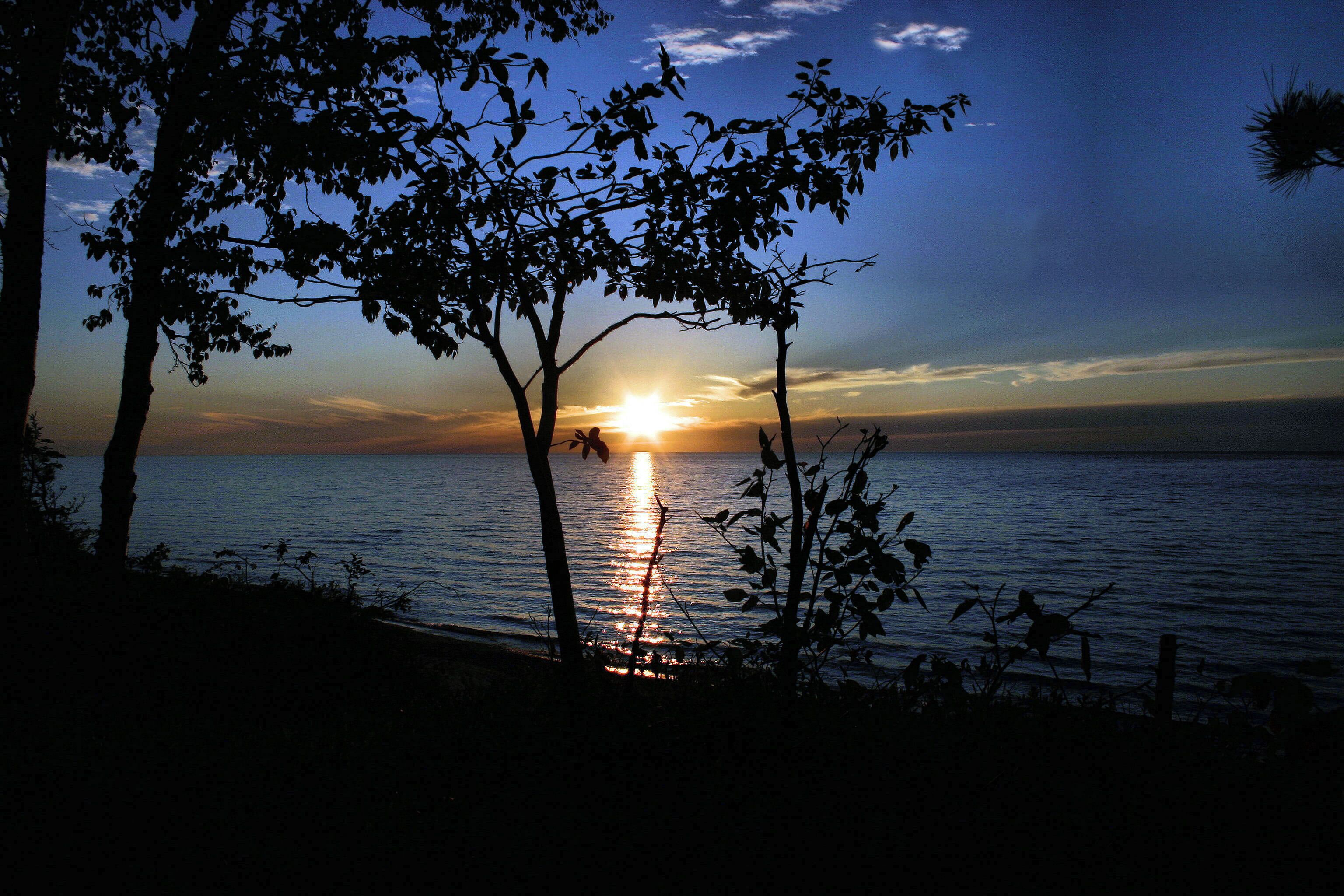 Lake Superior sunset 
