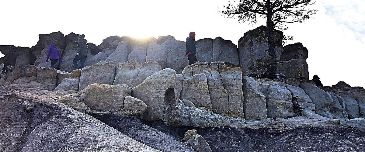 Such a quick hike with beautiful views. It's also right in the middle of town. #hometown #outdoors #hiking