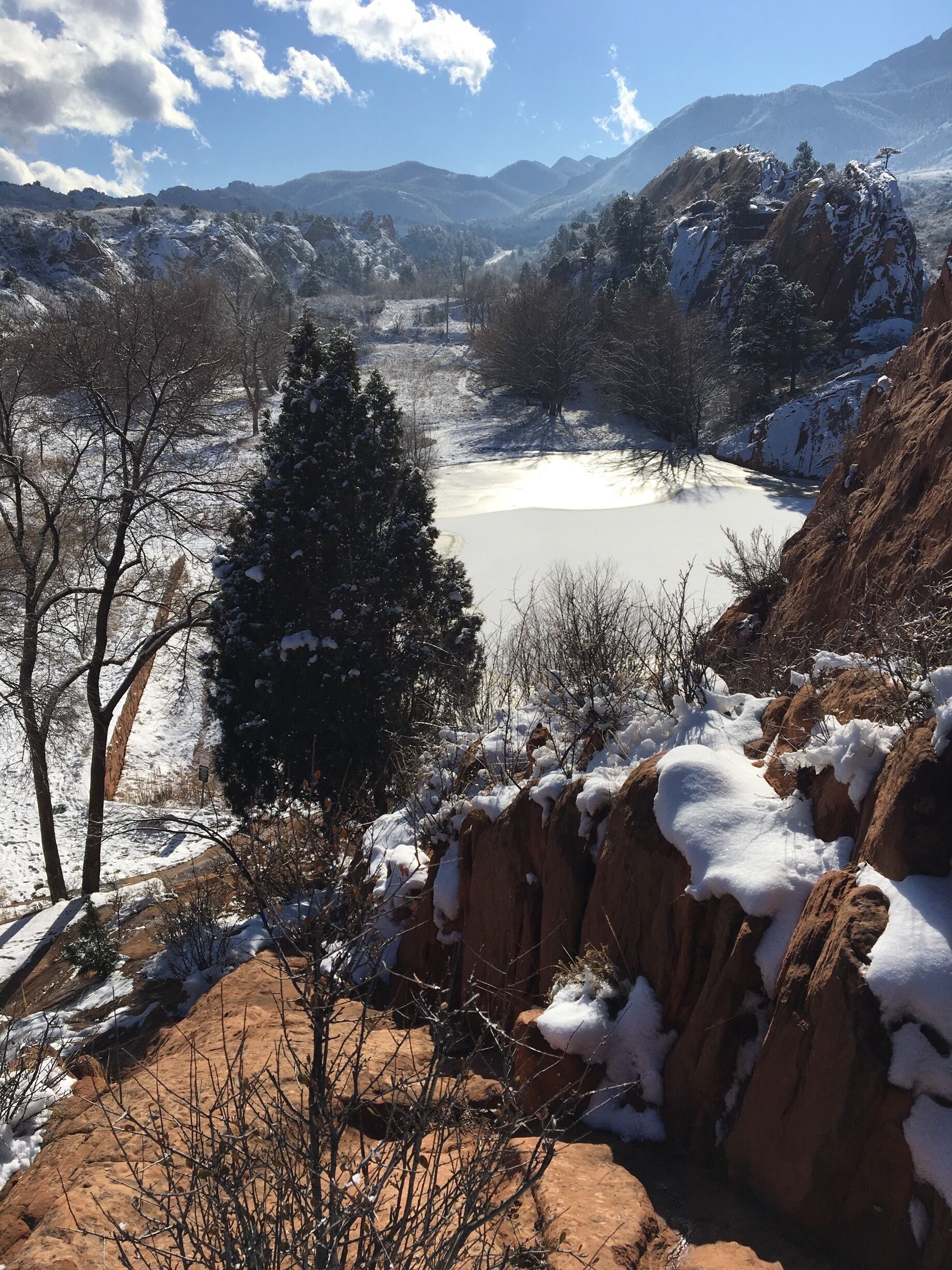 Another great place to explore near Colorado Springs. Great views and all. 
#mountains #scenery #colorado #nature #hiking