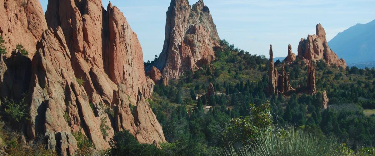 Compact scenic city park in Colorado Springs. Beautiful rock formations and free entrance. Make sure you check out the visitors center and trading post.