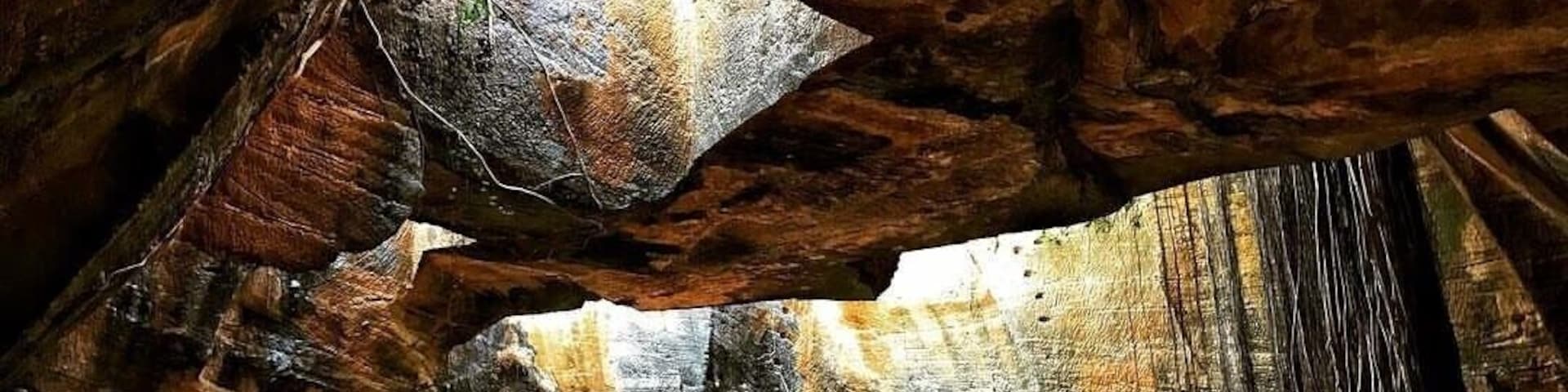 The Naida Caves in Diu
Naida caves are located close to the Diu Fort, behind the Arabian Sea. Many individuals say that these are man-made caves while others believe it to be a natural one.
When the Portuguese ruled Diu, Diu Fort was their main colonial headquarters. It is believed that Portuguese while erecting the fort seized building materials from these caves which resulted in the troughs and crests of the cavern. Long after the Portuguese left the domicile, the caves were subjected to natural wear and tear which bequeathed the caves its present shape. The caves start at a much lower distance from ground level.
Diu is one of the finest destinations in India. Though lesser explored as compared to several travel destinations in India, Diu boasts of forts, churches, temples and clean beaches. This Union Territory was ruled by the Portuguese for over four centuries and has an evident influence of the colonizers in everything from language to food and architecture to culture.