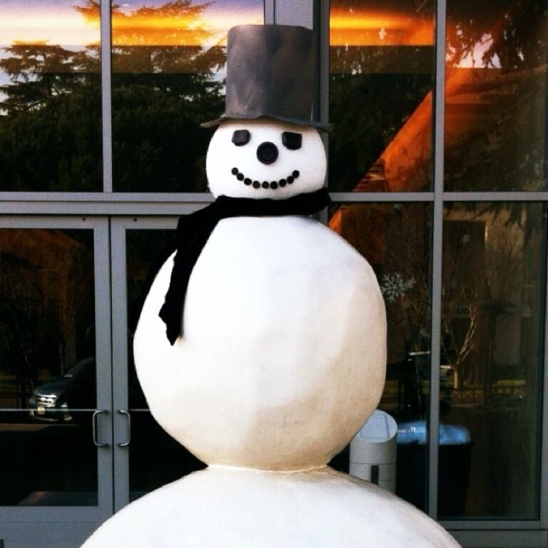 "Back of a Snowman", by Gary Hume, modified by the public for the Holidays.