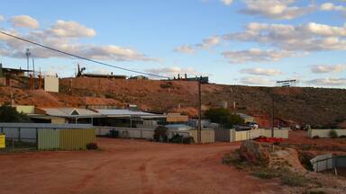 Recommend staying in an underground hotel, was a cool experience. The majority of places here are built underground or semi-underground due to the heat.