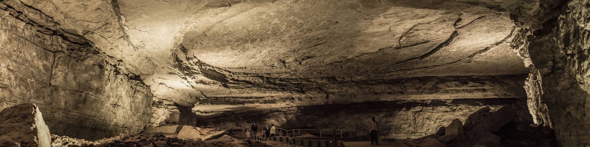 Panoramic view of the cave ceiling in Mammoth Cave National Park