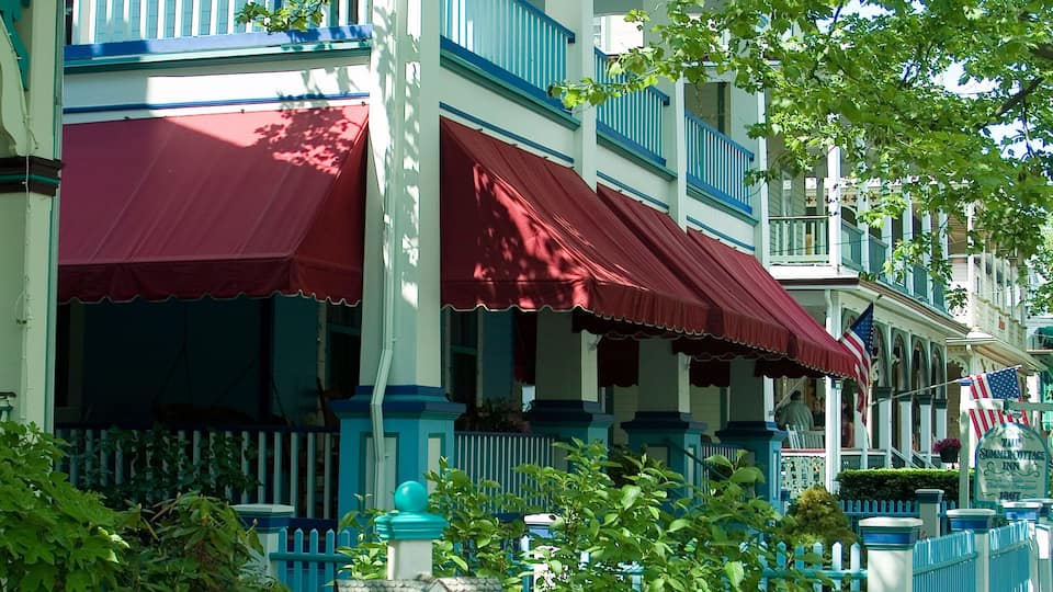 cape may streeet scene