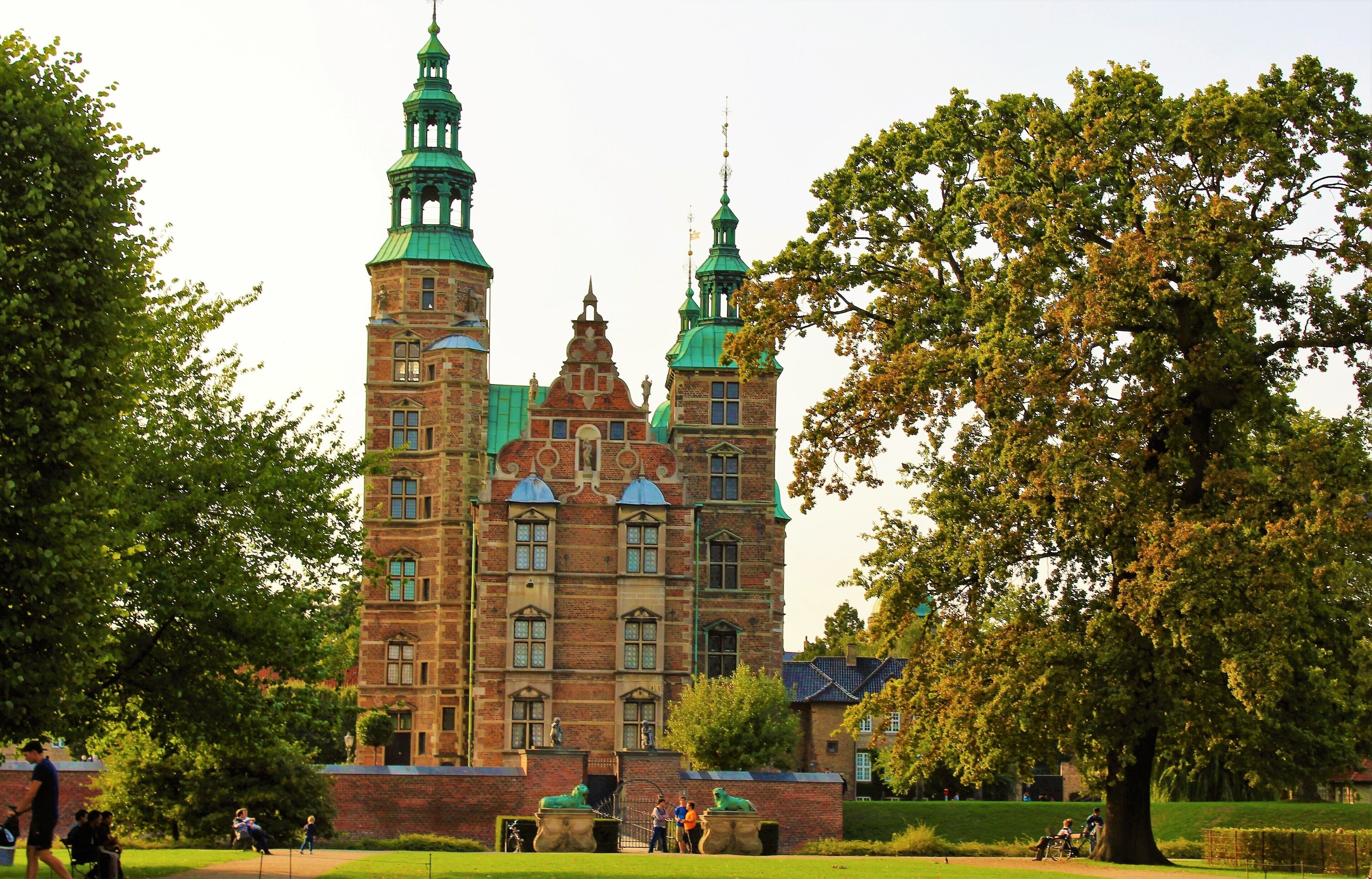 Beautiful 17th century Renaissance Castle! And in the center of Copenhagen! It's too bad I wasn't able to go inside, though. I arrived right at the time it closed. 
I took this photo on August 29th. My only day in amazing Copenhagen!