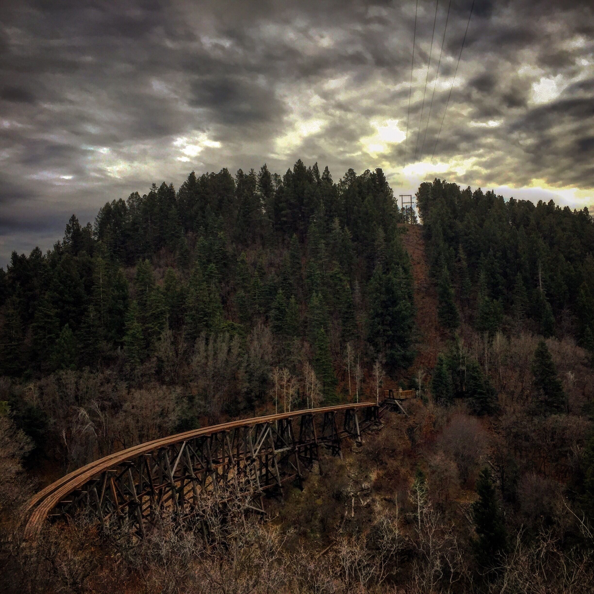 Learn the history of the first train up the mountain to Cloudcroft and get some beautiful shots of the railroad bridge. 