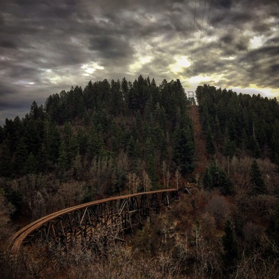 Learn the history of the first train up the mountain to Cloudcroft and get some beautiful shots of the railroad bridge.