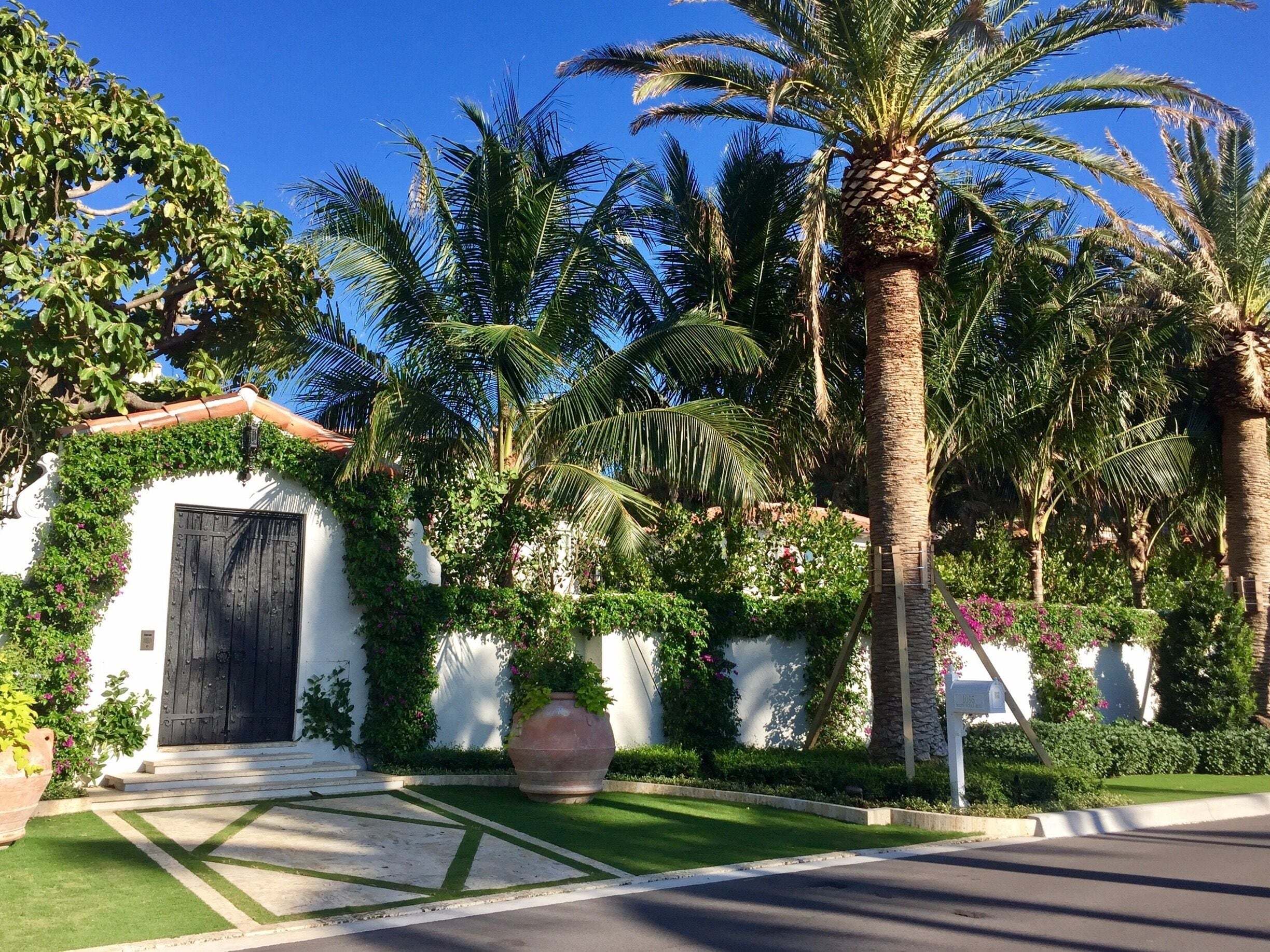 Located behind this gated wall is the home that Joseph Kennedy purchased in 1933 as a family winter home. It was here that Future President John F Kennedy wrote his inaugural address and selected his cabinet. It was also here that Joseph Kennedy had a stroke in 1961 that left him unable to speak. And, it was here that JFKs nephew William Kennedy Smith was accused and acquitted of rape in 1991.  The home was sold for 4.9 Million dollars in 1995.