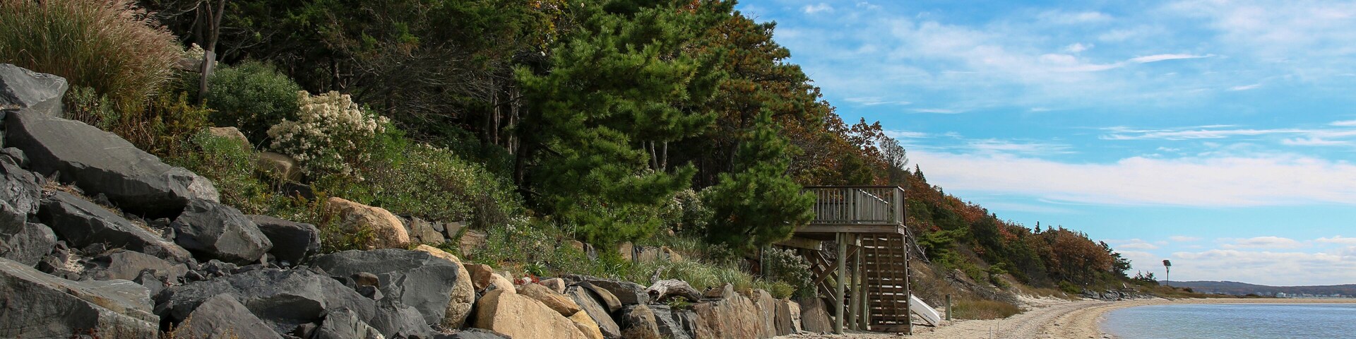 The West side of Nassau Point looking south to the end of the point