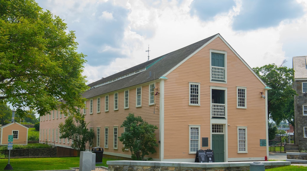 Old Slater Mill building in Old Slater Mill National Historic Landmark on Roosevelt Avenue in downtown Pawtucket, Rhode Island RI, USA.