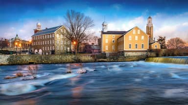 The sun just crested over the horizon when I took this photo of the Slater Mill Historic Site in Pawtucket, Rhode Island.
This historic mill is said to be the birthplace of the American Industrial Revolution. It was modeled after cotton spinning mills first established in England.
Although it was a bitter 22°F outside, a scene like this does make me forget the cold for a few minutes.
#BVSBlue
#MyBackyard.