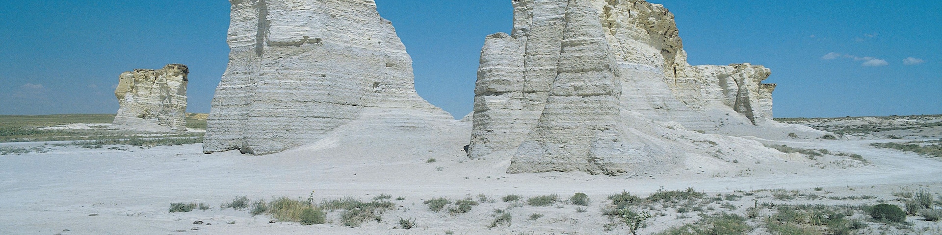 Chalk Pyramids, Monument Rocks, south of Oakley, Kansas, USA