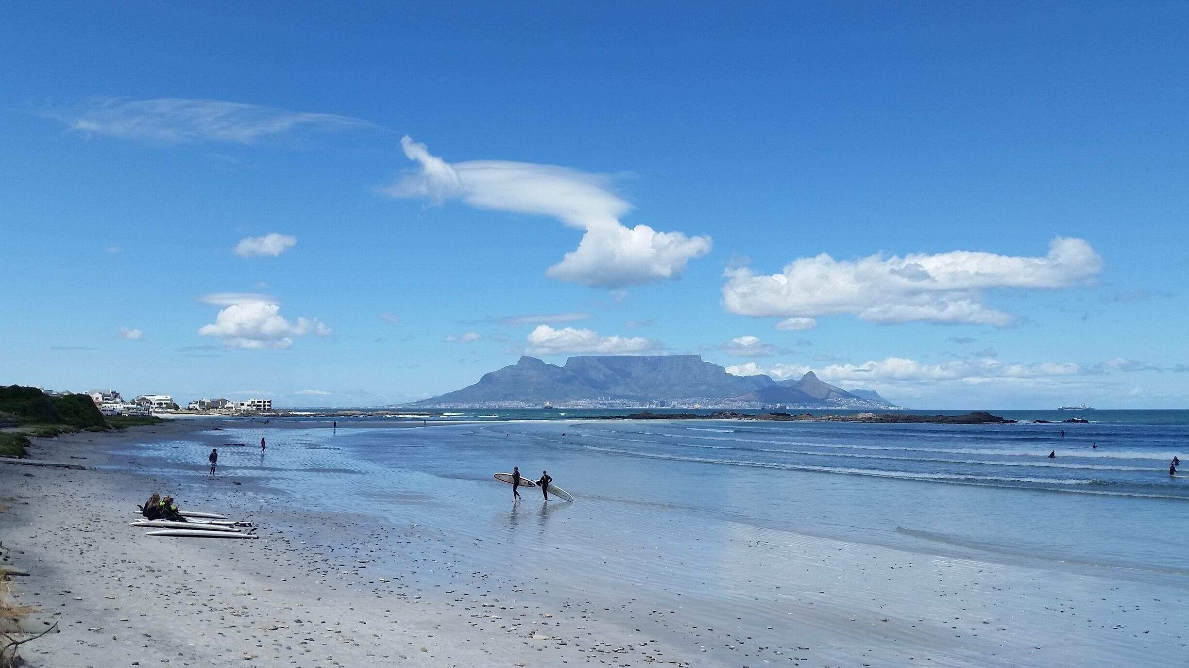 View from Tableview of Table Mountain, Lions Head, and Cape Town.  #southafrica #CapeTown #TableMountain #surfsudsandsights 