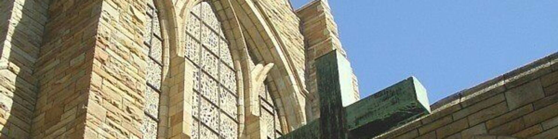 St George's Cathedral (in full, The Cathedral Church of St George the Martyr) is the Anglican cathedral in Cape Town, South Africa. It is the seat of the Archbishop of Cape Town.
The cathedral was designed by Sir Herbert Baker and the foundation stone was laid in 1901. The cathedral replaced a church built in 1834 on the same site, and is still incomplete.
Source; Wikipedia
#architecture