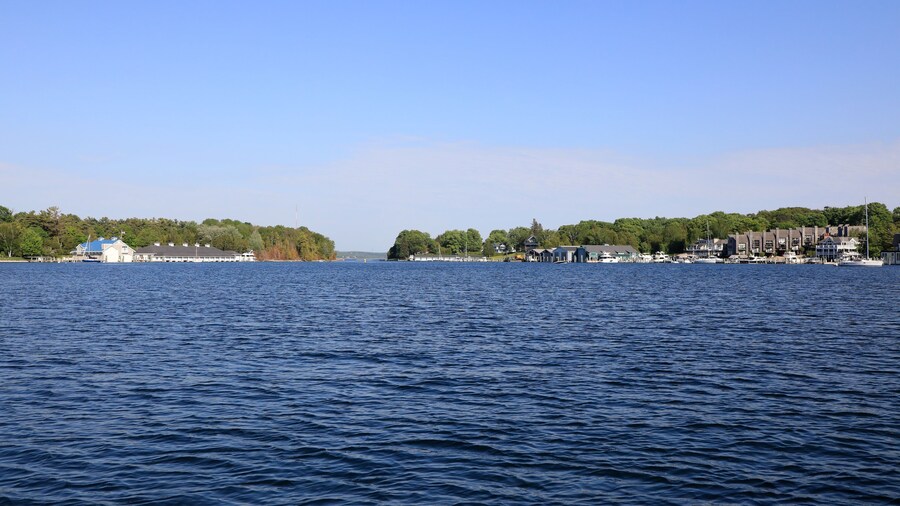 The small Round Lake at the entrance to Lake Charlevoix in Northern Michigan is a calm harbor between Lake Michigan, and the other Lake Charlevoix.