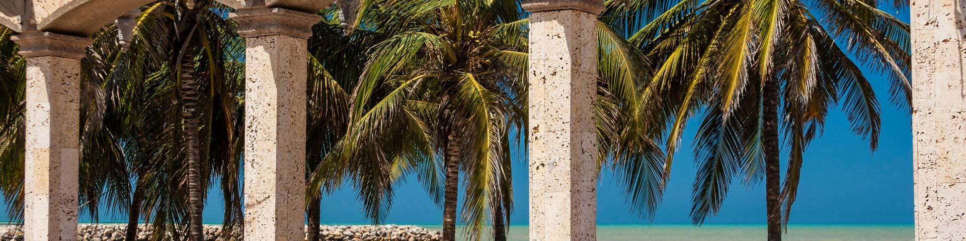 Vista del Malecón en la ciudad de Riohacha en el departamento de la Guajira en Colombia