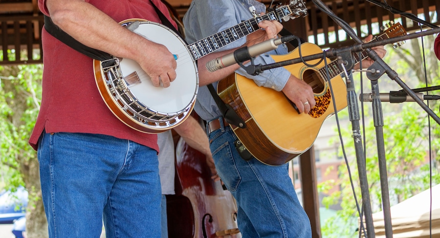 Banjo & Guitar