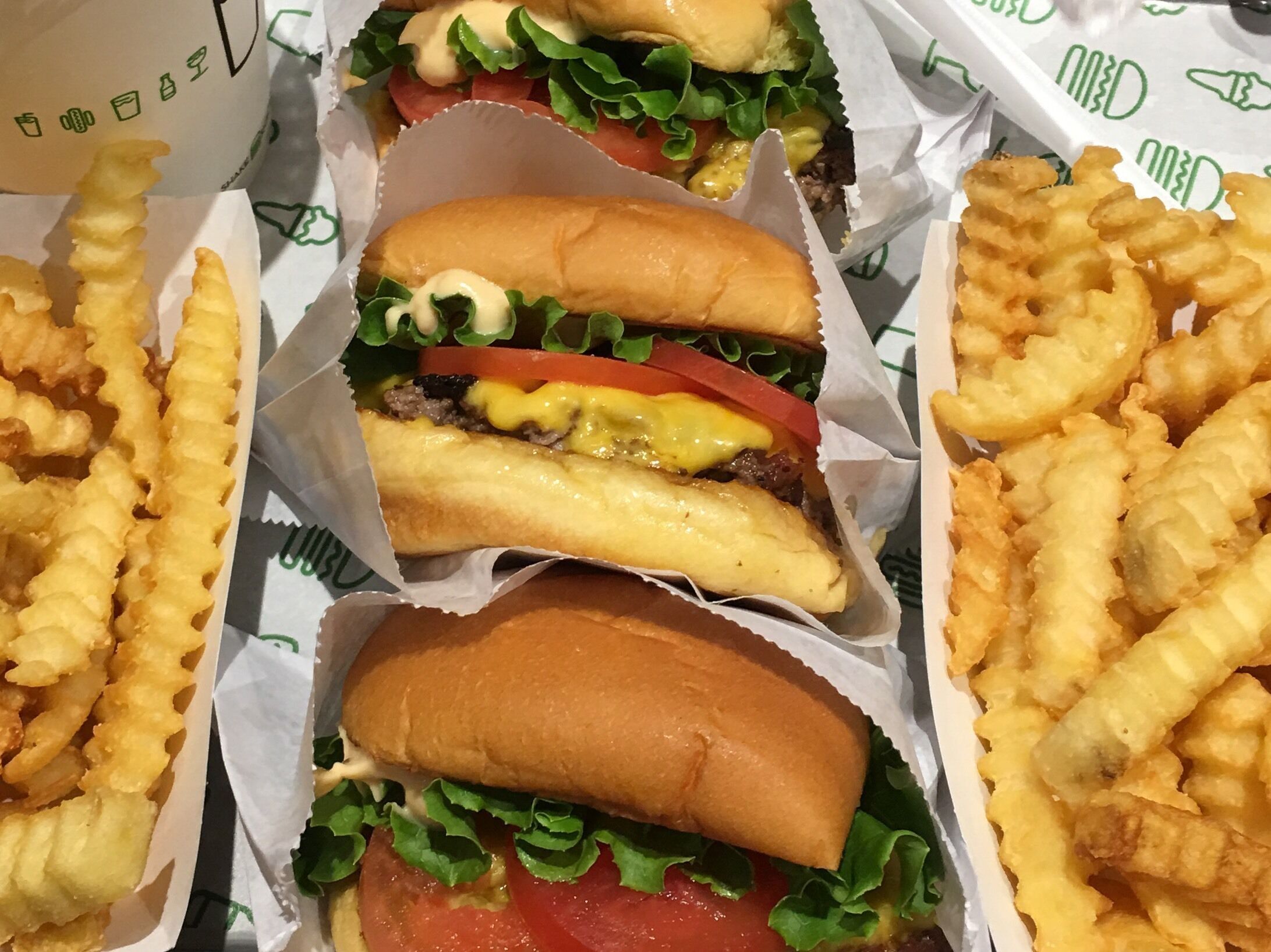 One of the best burgers I’ve eaten. #TroverFoodies