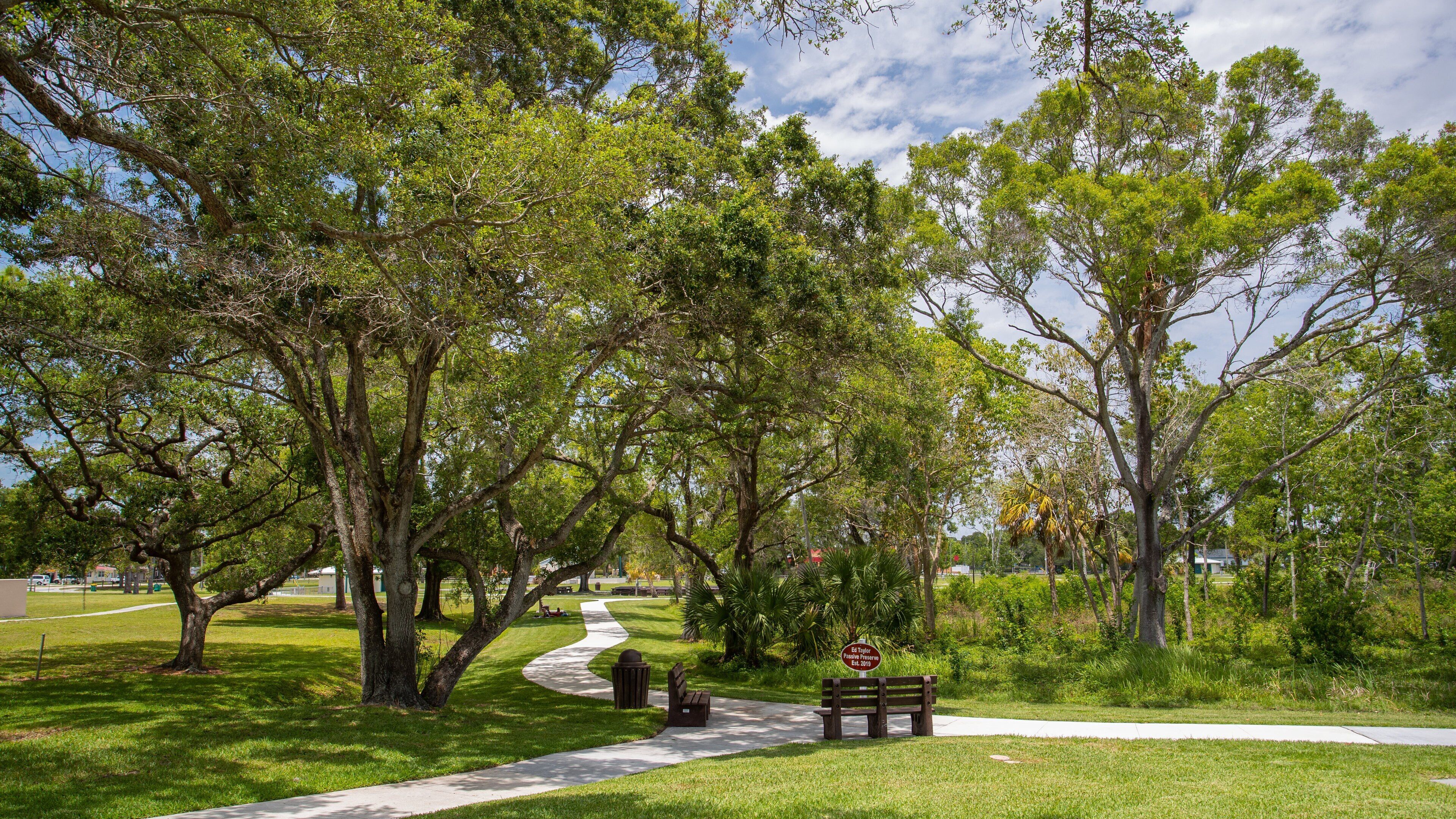 Pinellas Park which includes a park