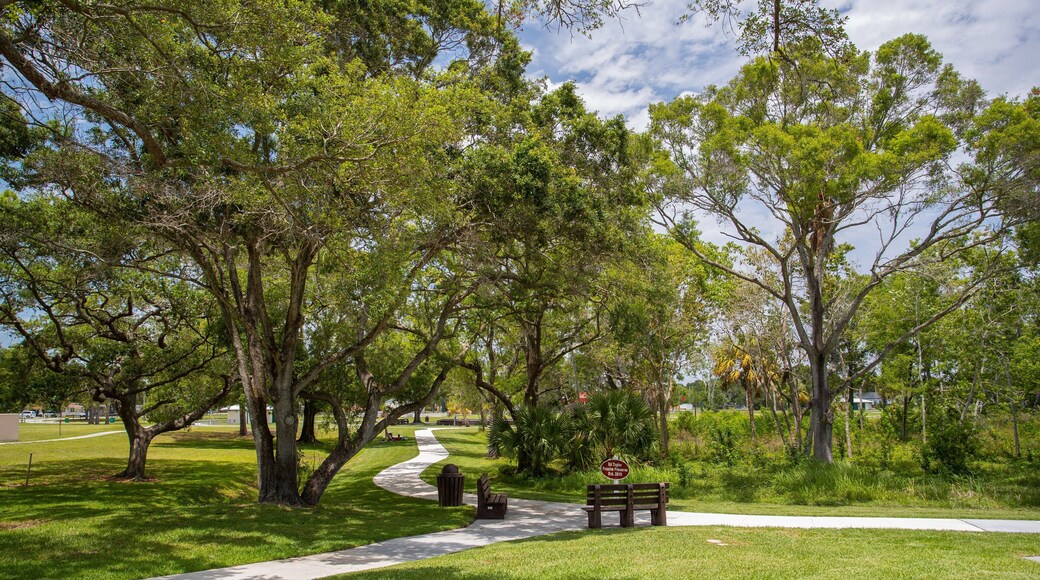 Pinellas Park which includes a park