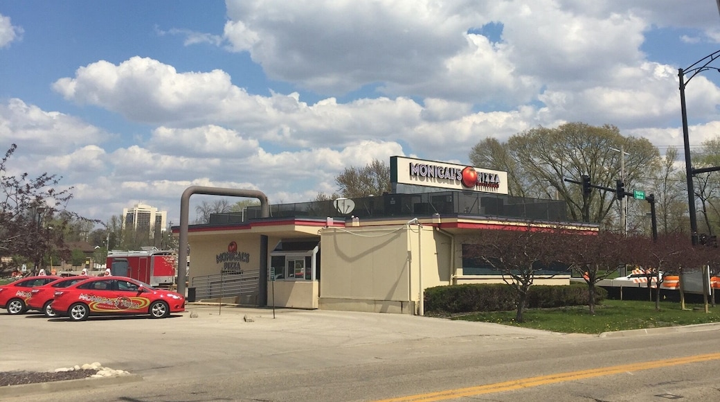 The ORIGINAL Steak 'n Shake. Sadly not a Steak 'n Shake anymore.