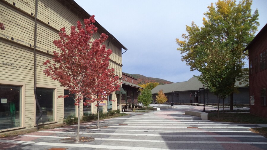 Western Gateway Heritage Park in the fall.