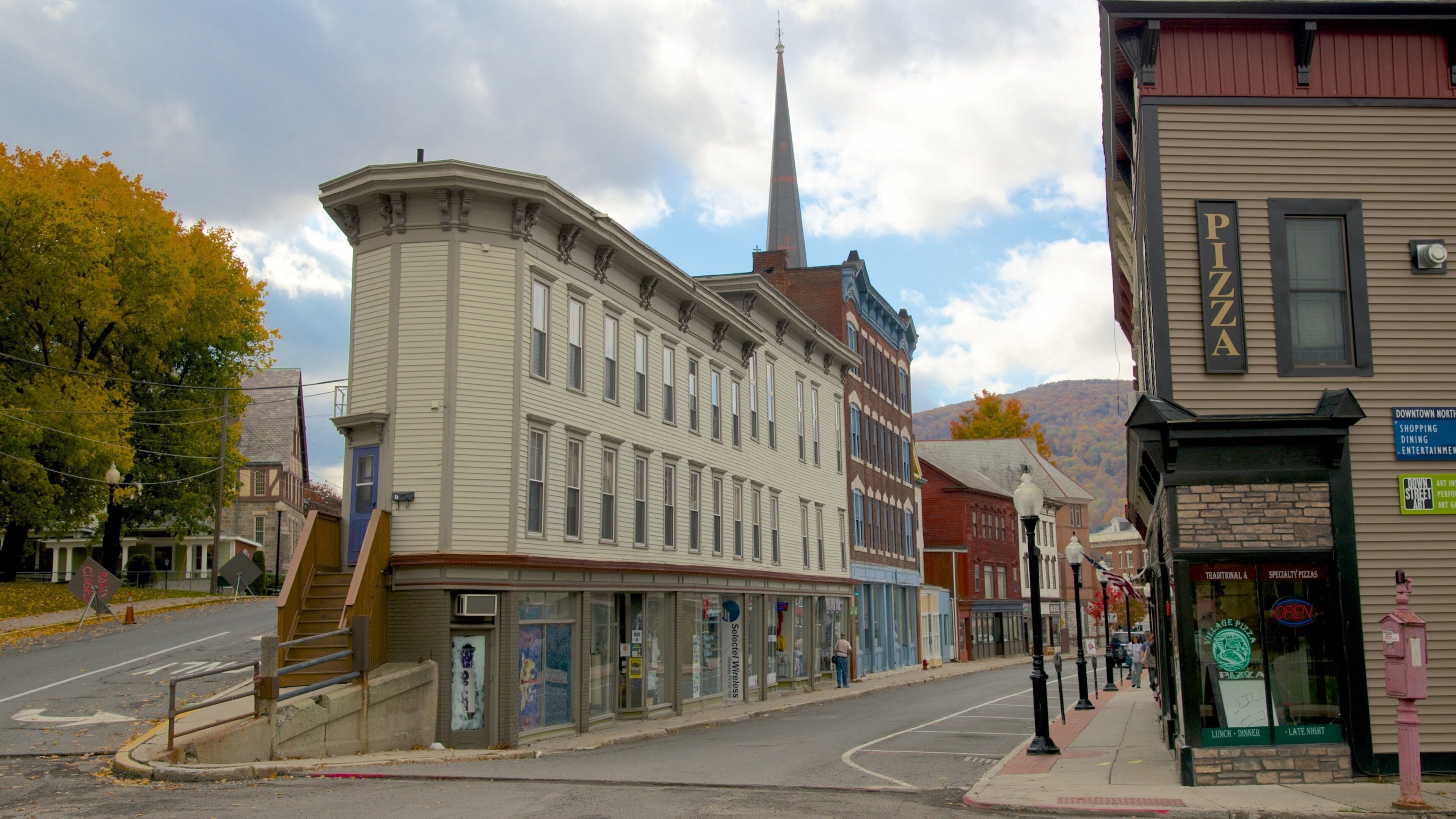 North Adams mostrando una ciudad