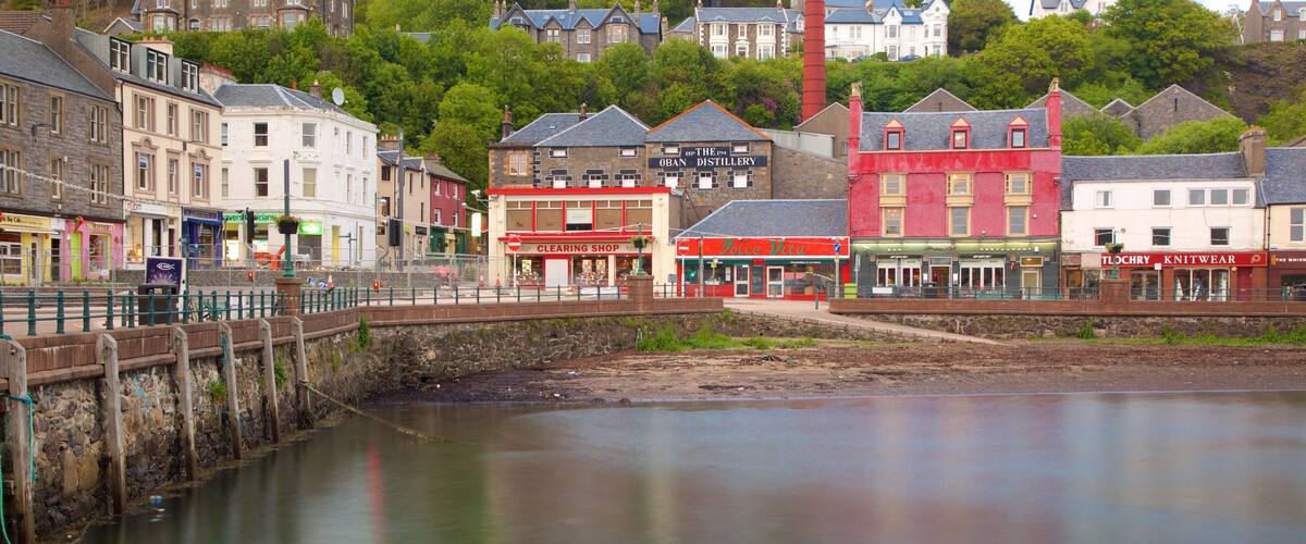 Oban which includes a coastal town