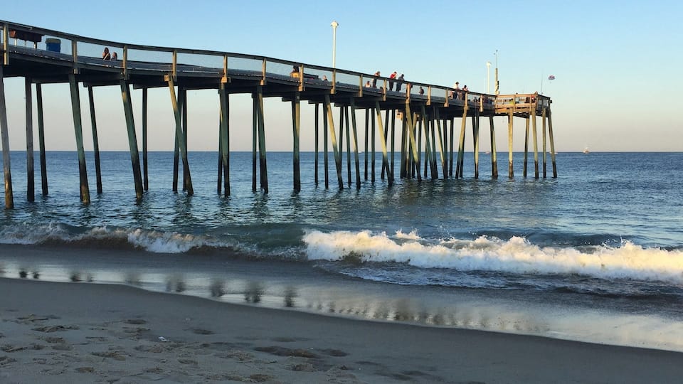 The inlet pier