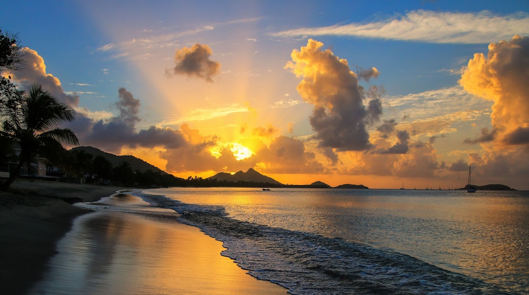 Sunset over Hillsborough Bay, Carriacou Island, Grenada