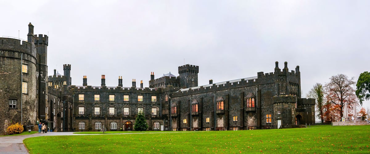 Kilkenny Castle during the day in Ireland