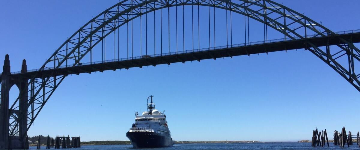 The Sally Ride coming into Yaquina Bay on a beautiful summer Newport afternoon