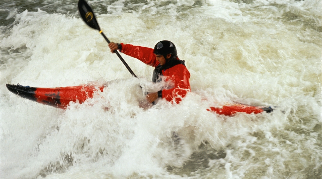 Man Kayaking, Ocoee River, North Carolina, USA