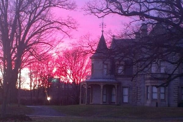 A surprising mid winter sunset at the Lockwood mansion.