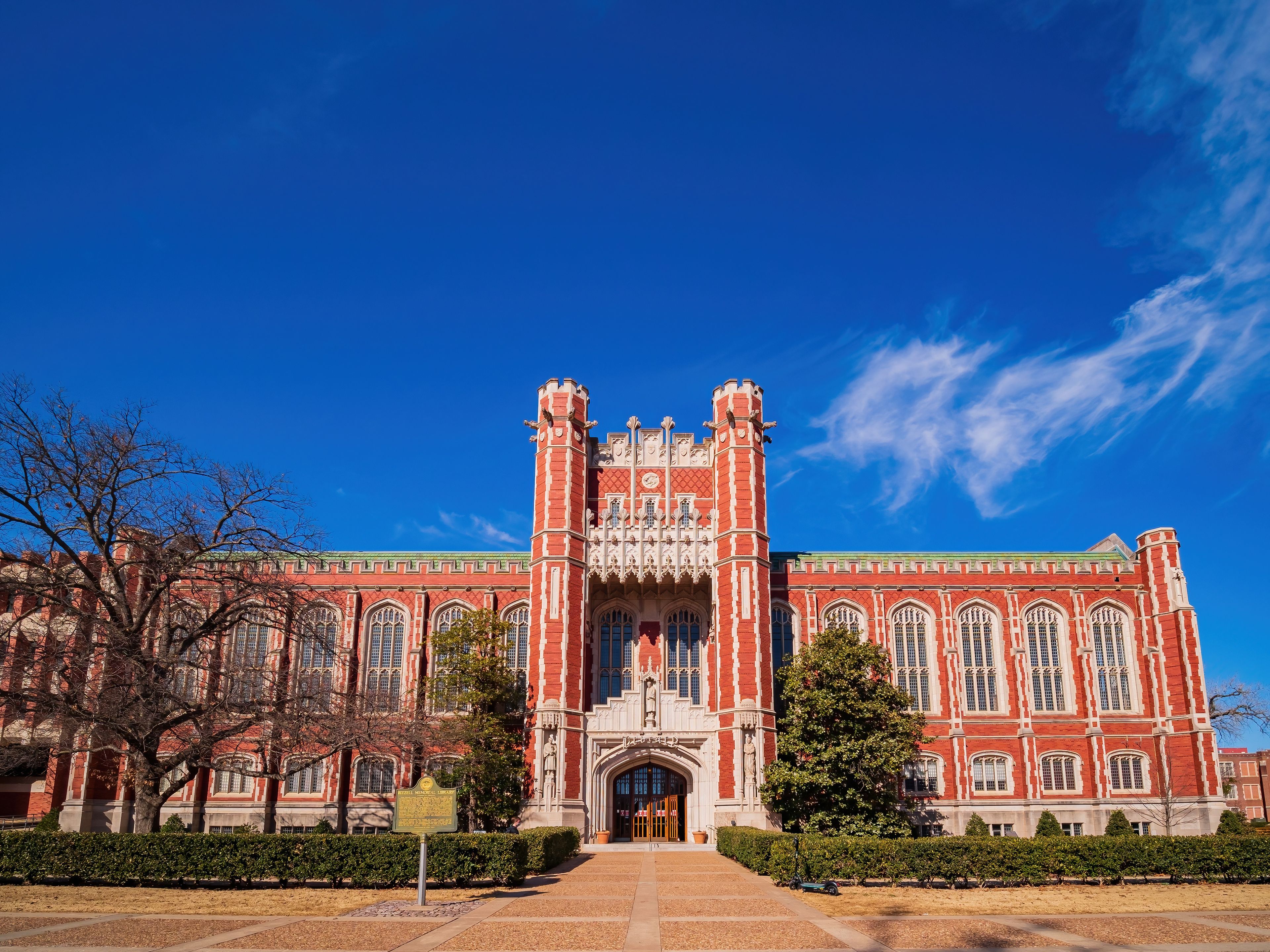 Sunny view of The Bizzell Memorial Library