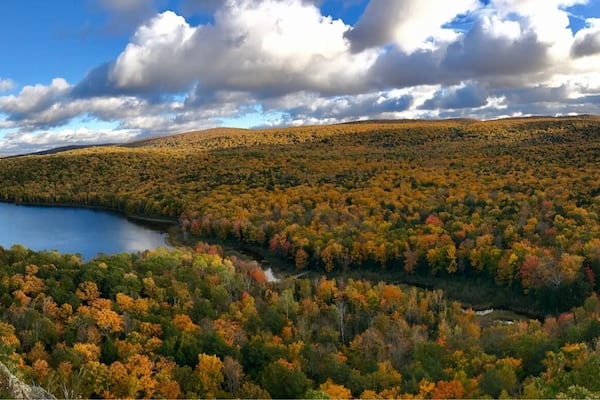 Amazing hikes, amazing views ♥️ #lifeatexpedia