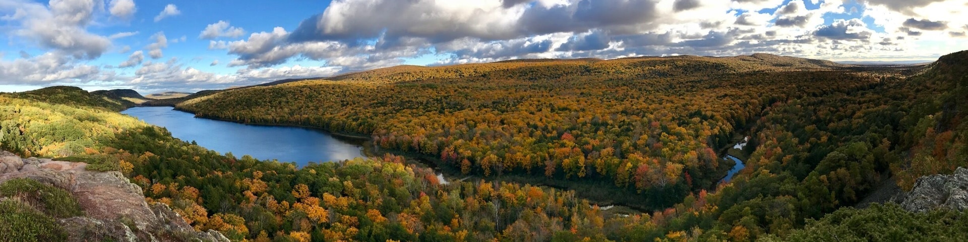 Amazing hikes, amazing views ♥️ #lifeatexpedia