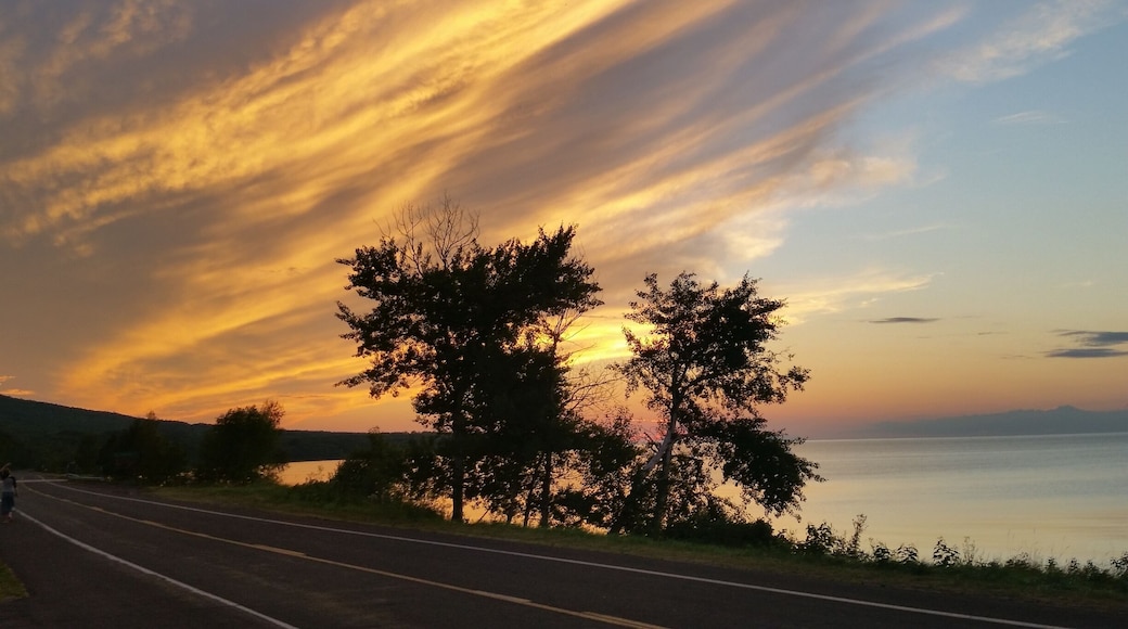 Staying at the AmericInn was awesome because this sunset happened right in the backyard! We raced through the porcupine mountains to catch the sun dipping under the horizon. At 9:20pm too!
