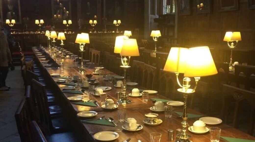 University of Oxford dinning hall