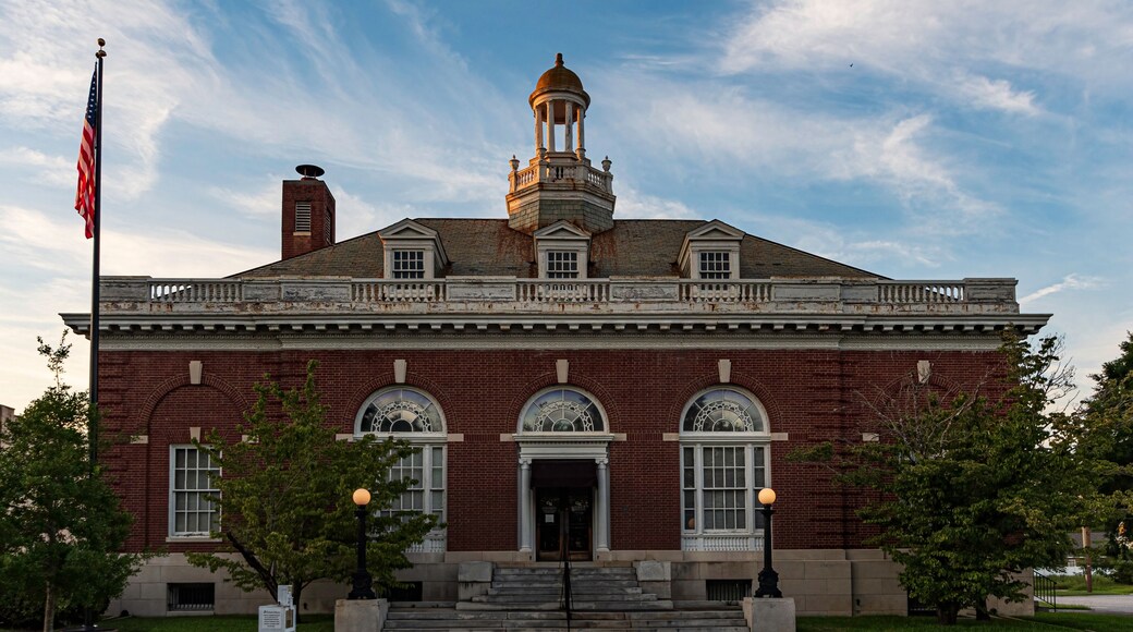 Post Office Historic District
