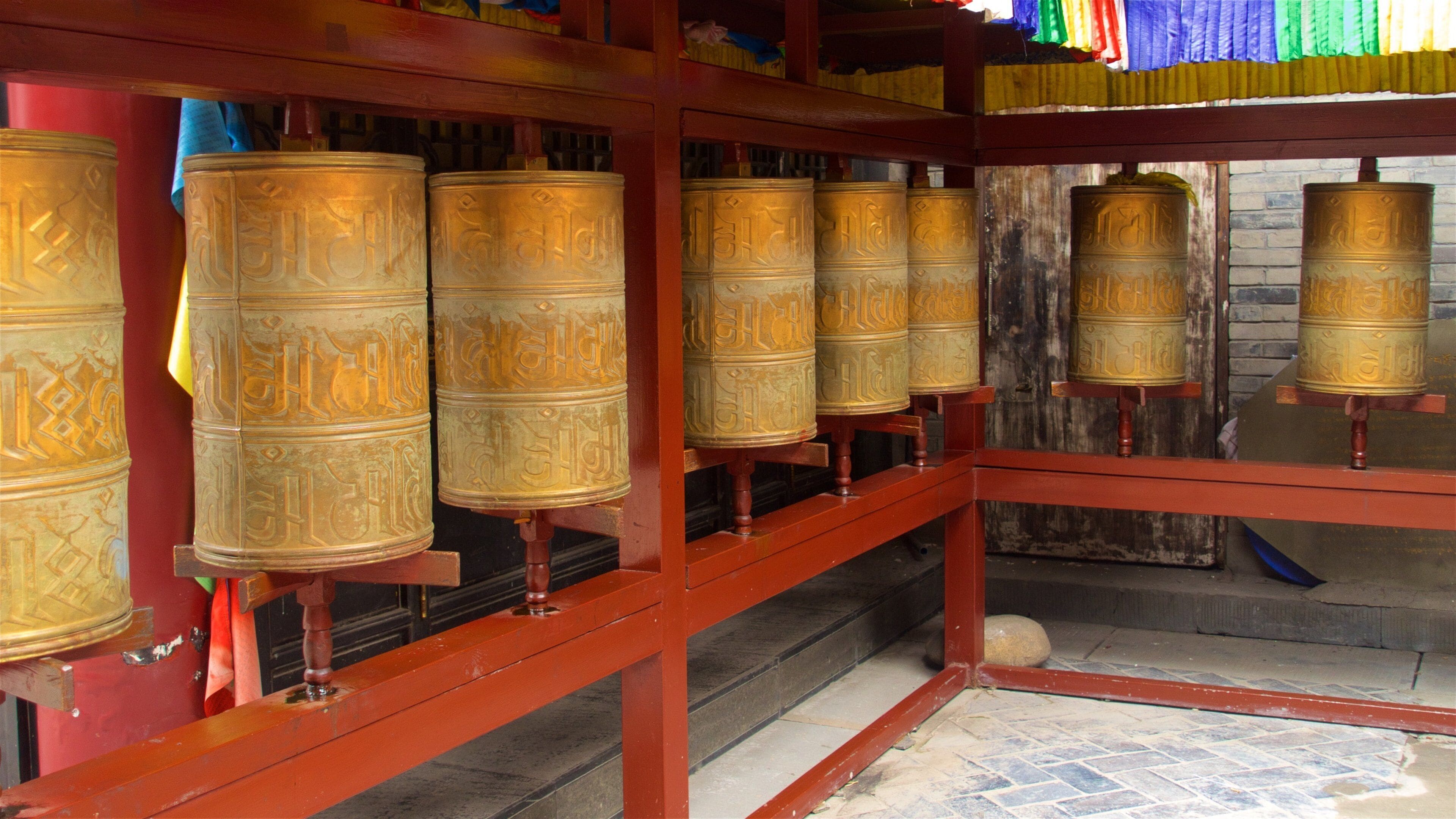 Chengdu que incluye elementos del patrimonio y vistas interiores