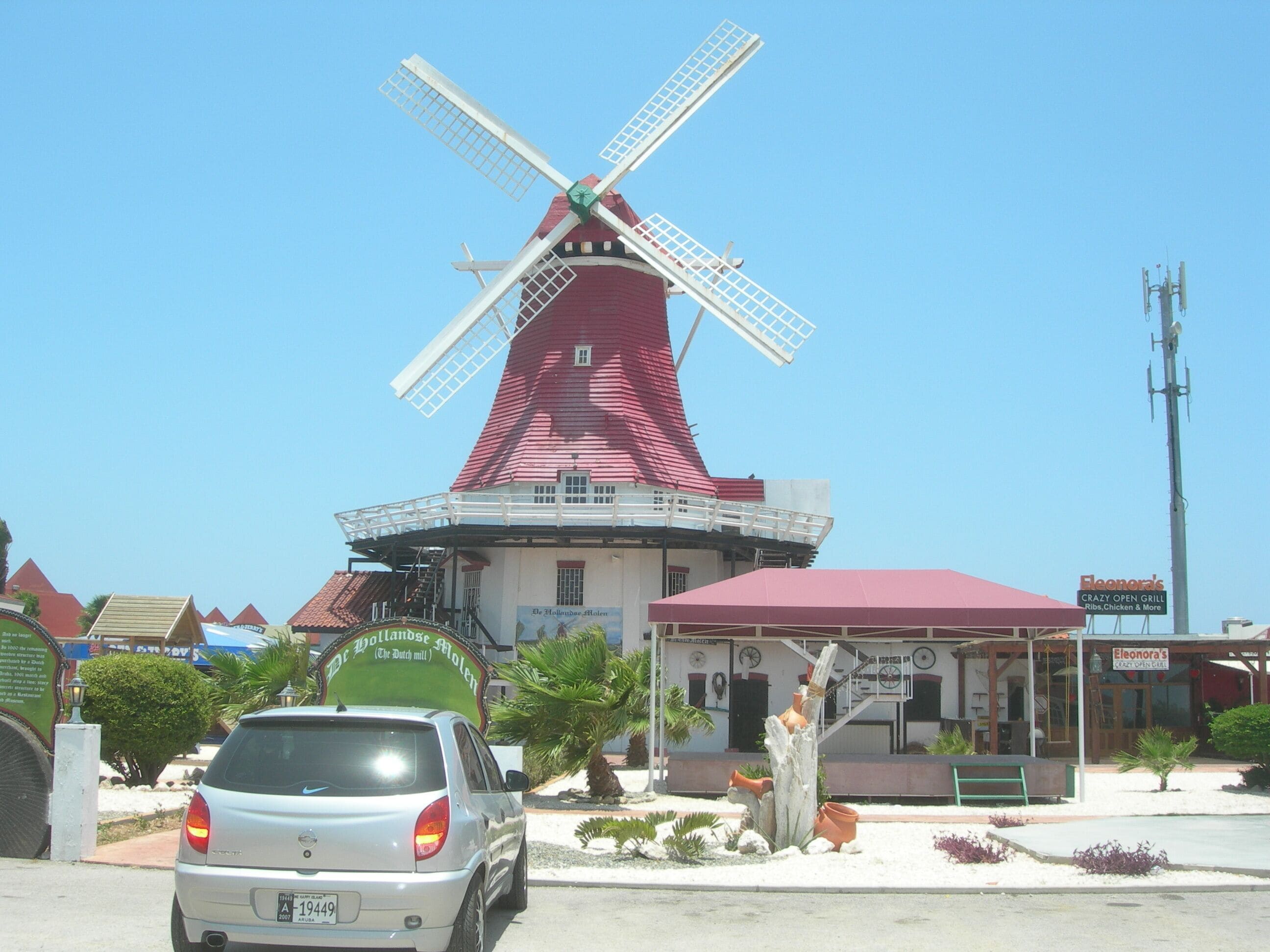 De Hollandse Molen (The Dutch mill)