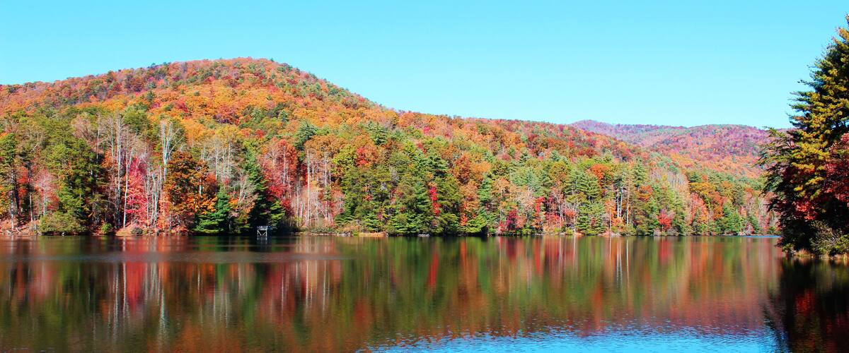 Smith Lake in the Fall