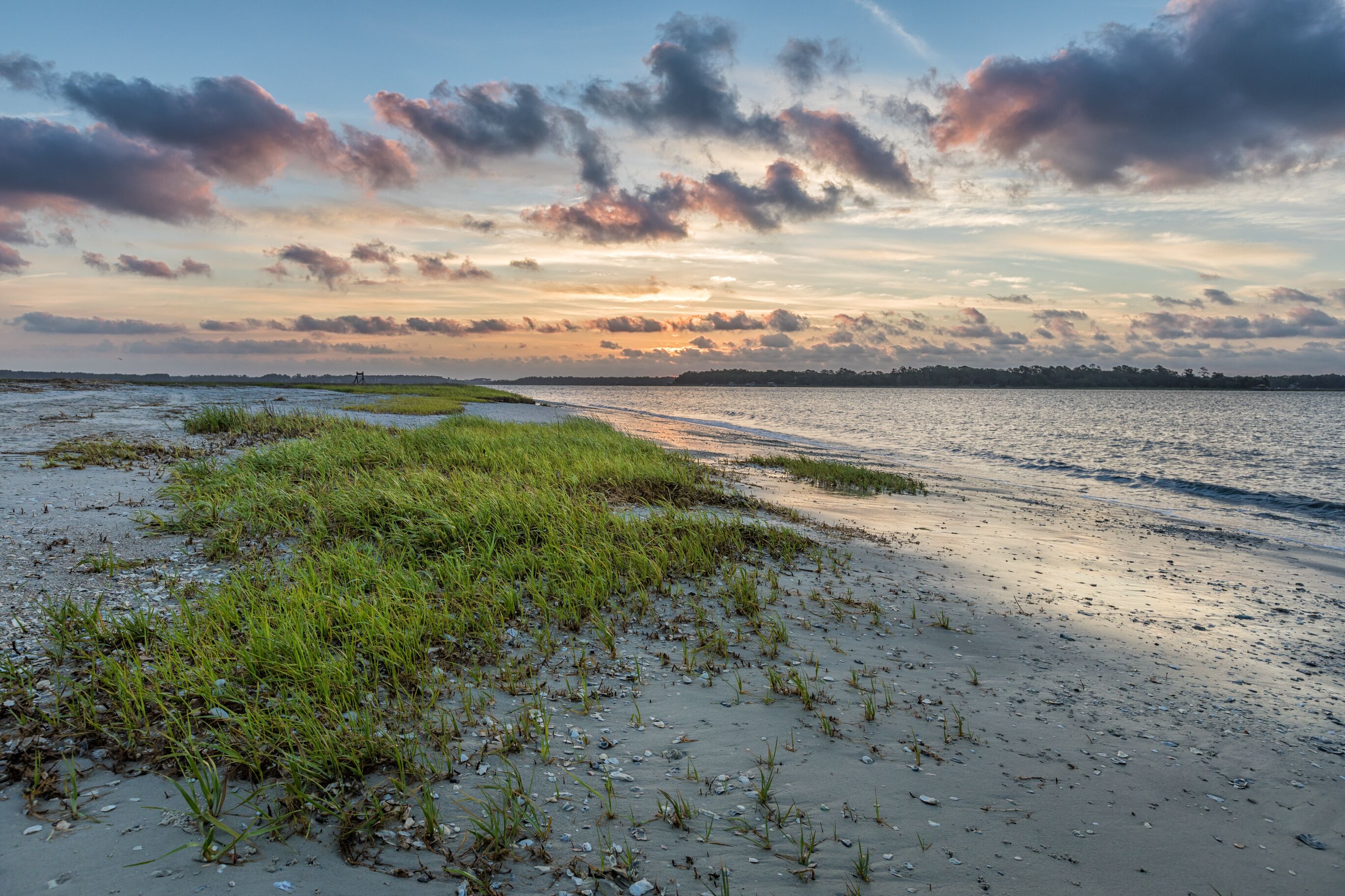 Sunrise at the Sands Beach i Port Royal, South Carolina