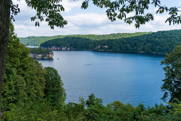 Summersville Lake is a reservoir in West Virginia. Lake is formed by a rock-fill dam (Summersville Dam) on the Gauley River. Summersville Lake State Park and Gauley River National Recreation Area.